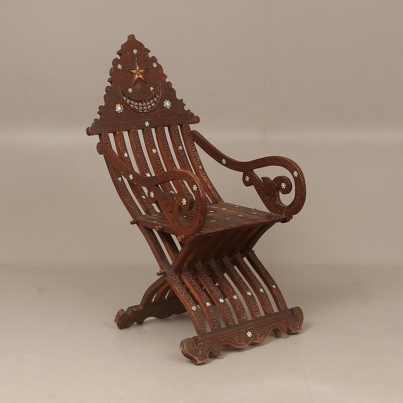 SESSEL, orientalisch, 19. Jahrhundert.