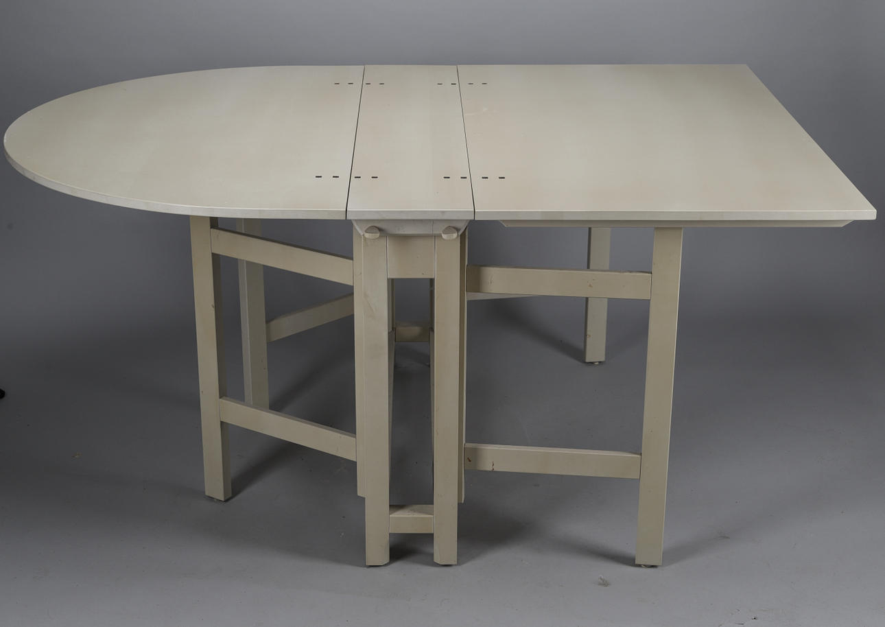 BATTLE TABLE, 
