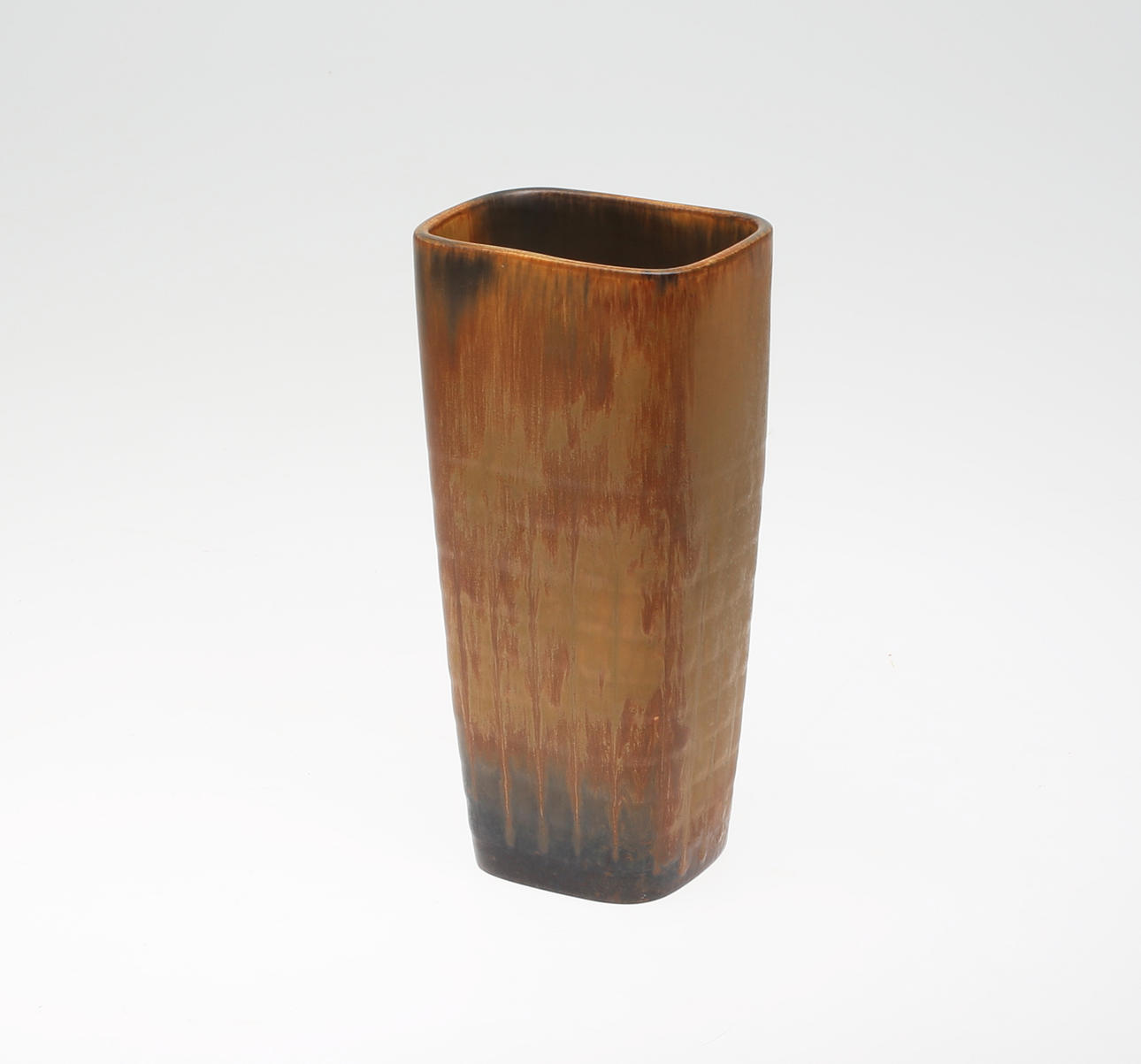 CARL HARRY STÅLHANE. Vas, keramik, Rörstrand.