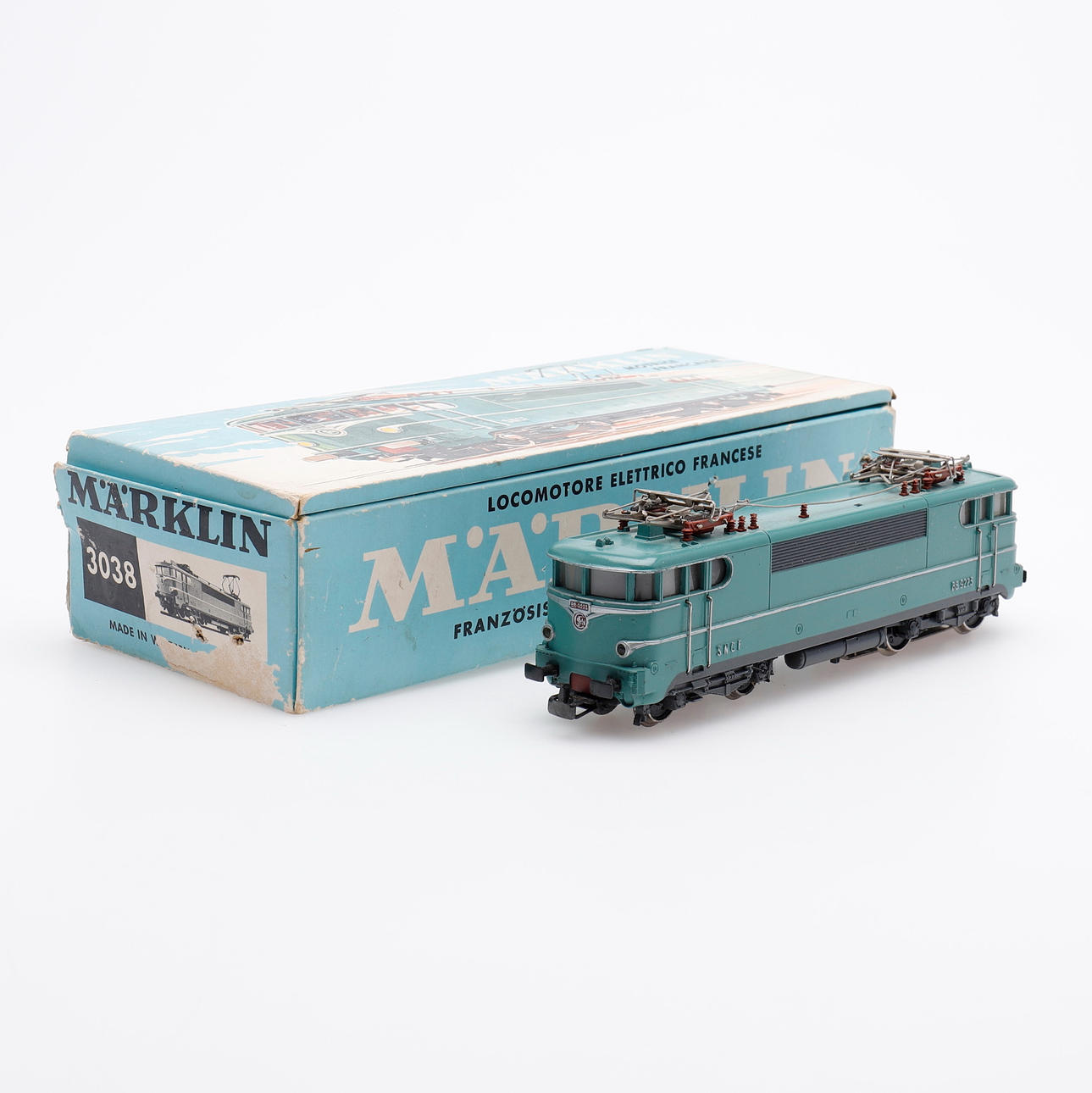 MÄRKLIN, LOK NR 3038 H0.