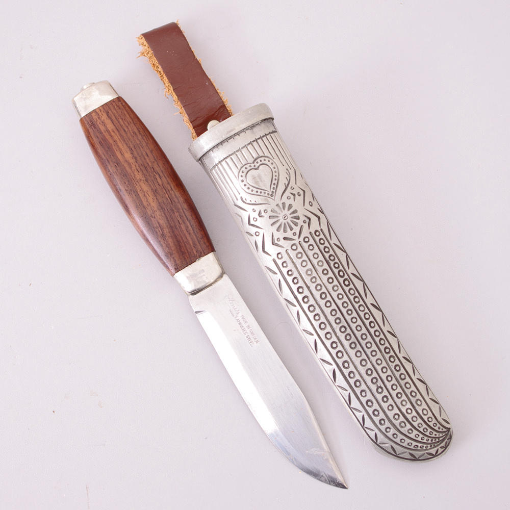 KNIV, Mora, med slida i tenn, Bollnäs.