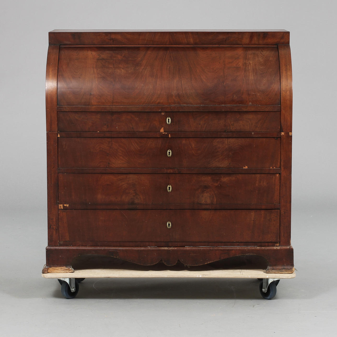 RULLKLAFFSSEKRETÄR, empire, 1800-talets första hälft.