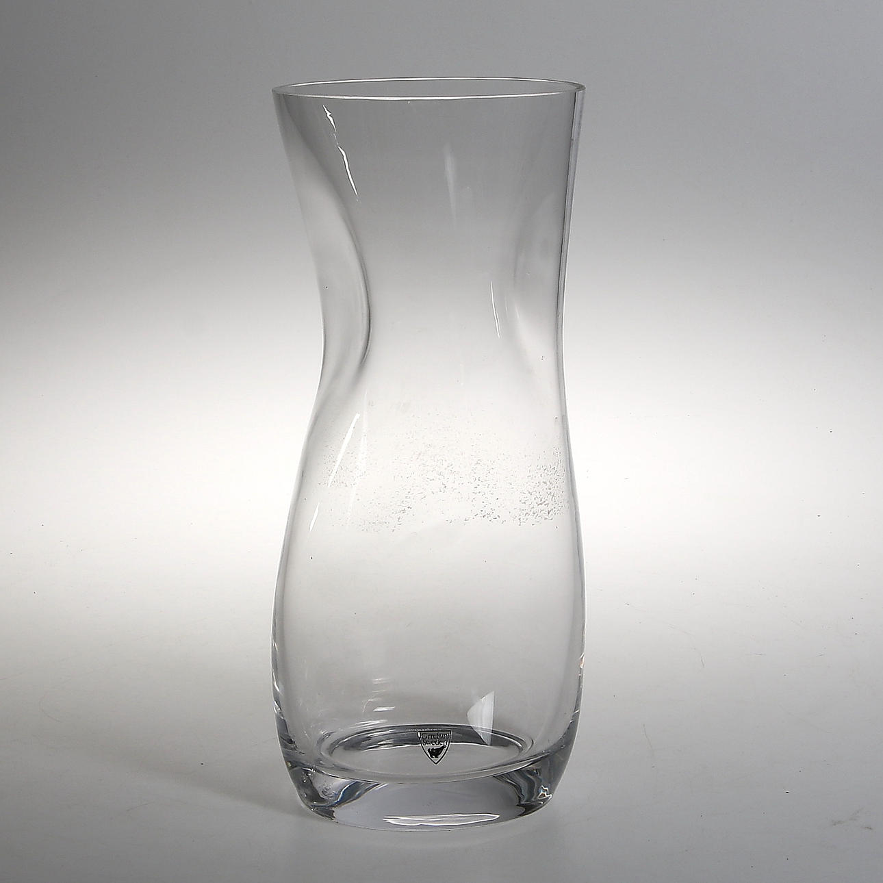 VAS, glas, "Squeeze", Lena Bergström, Orrefors.