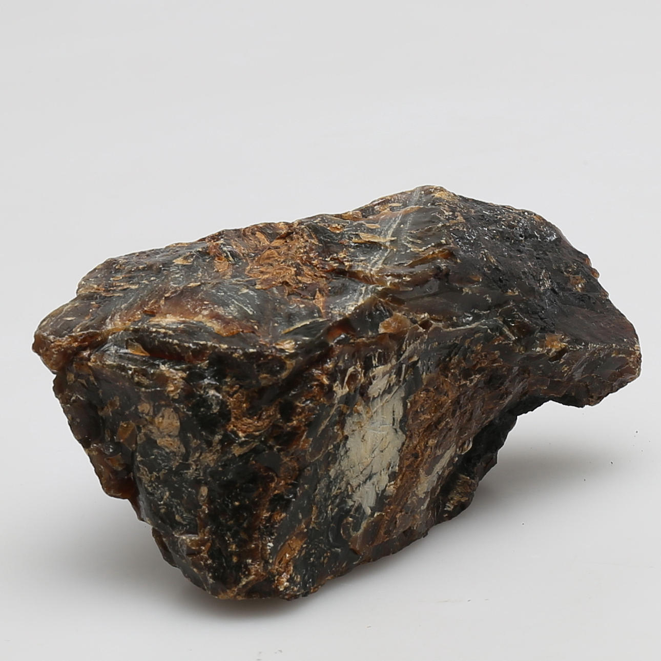 BÄRNSTEN, obearbetad, vikt 250 gram.