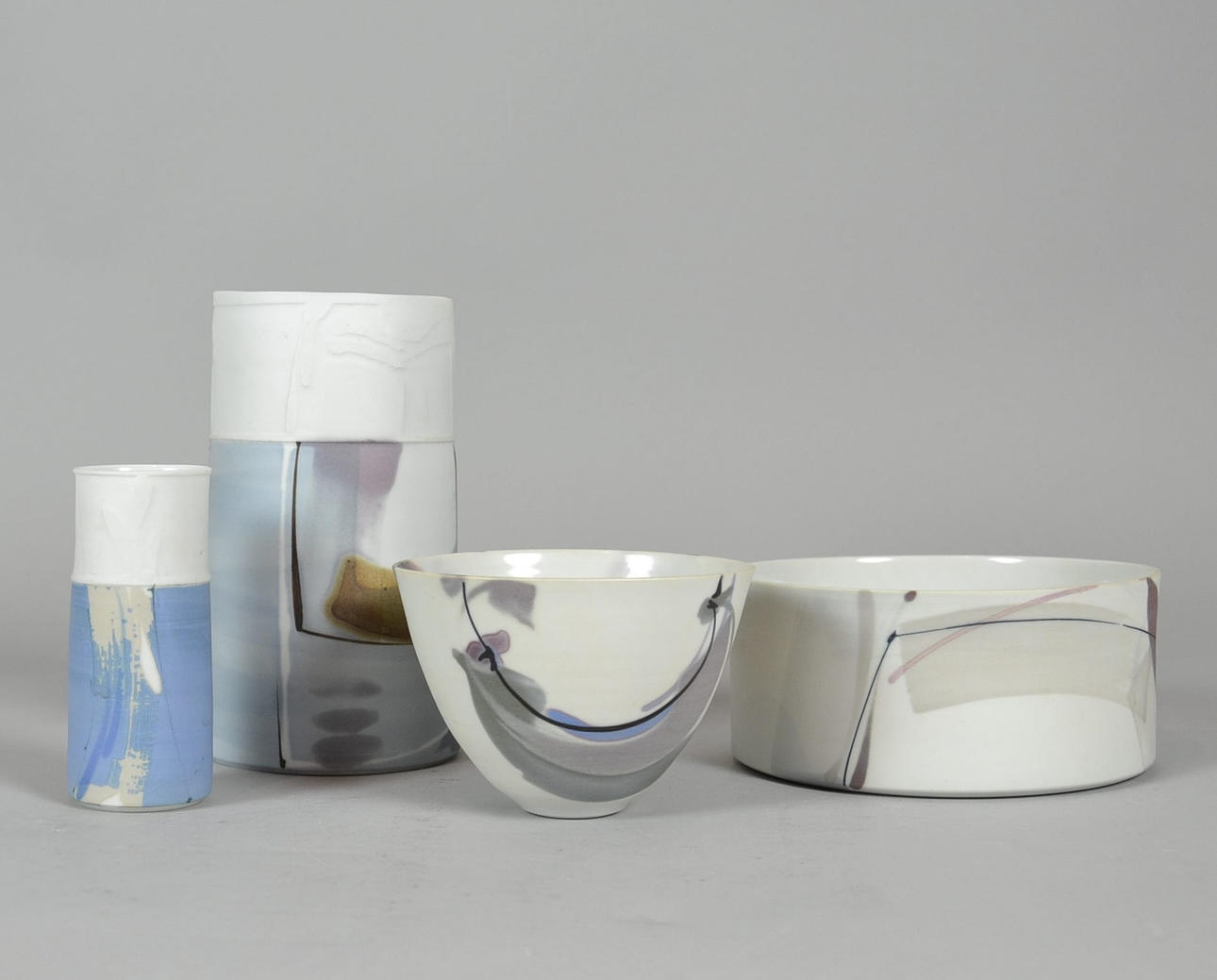 ASTRID GERHARTZ. blandat parti porslin.