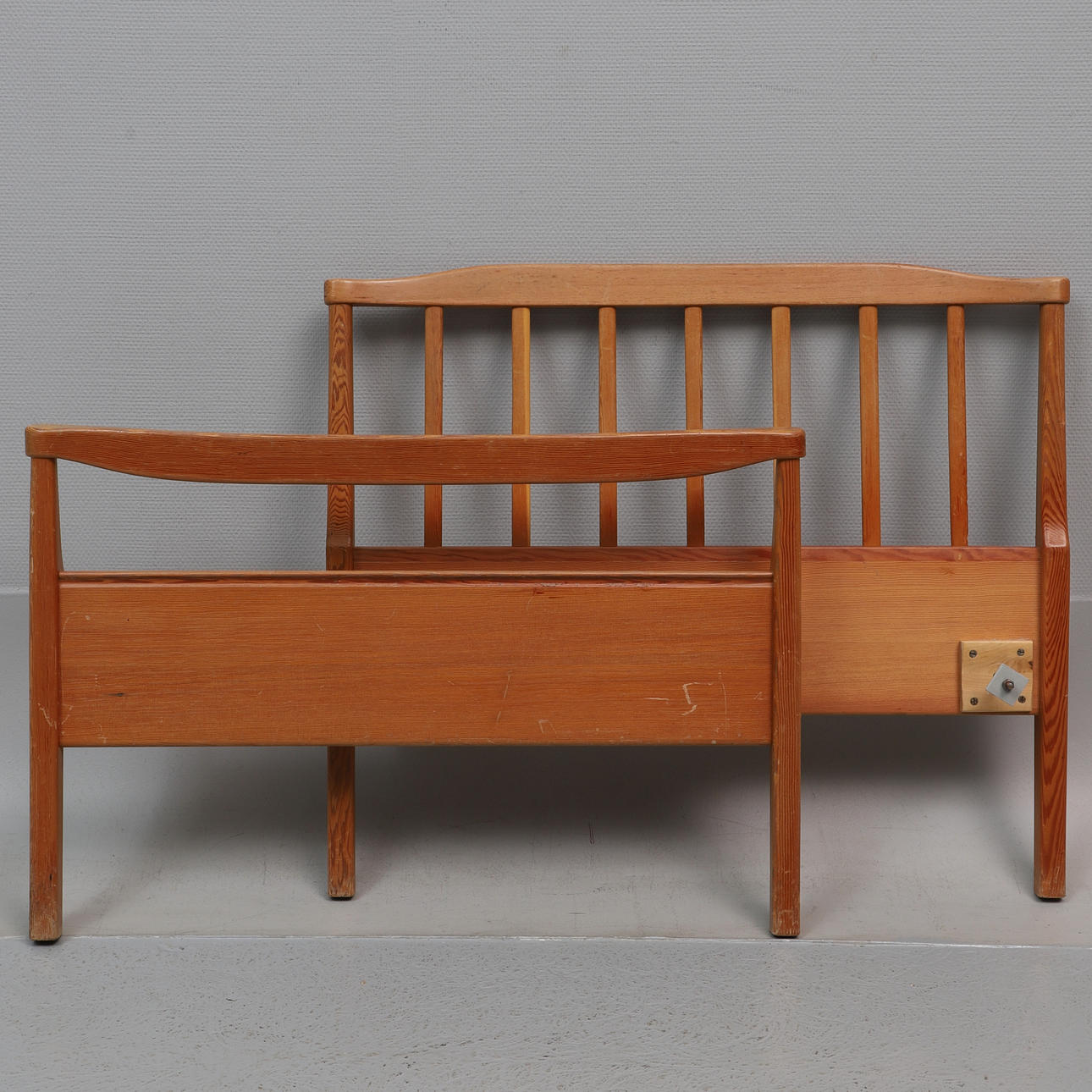 HEADBOARDS, pine, "Marianne", Dux, Bra Bohag.