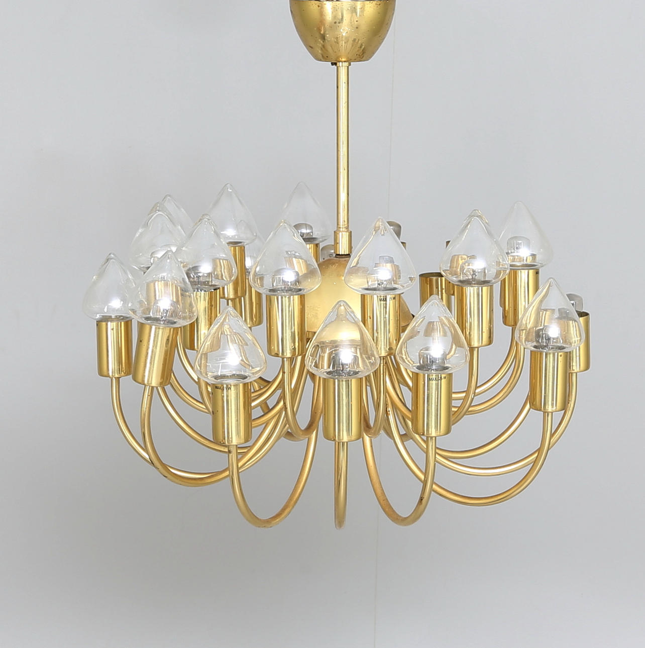 HANS-AGNE JAKOBSSON. Takarmatur, mässing och glas, Markaryd.