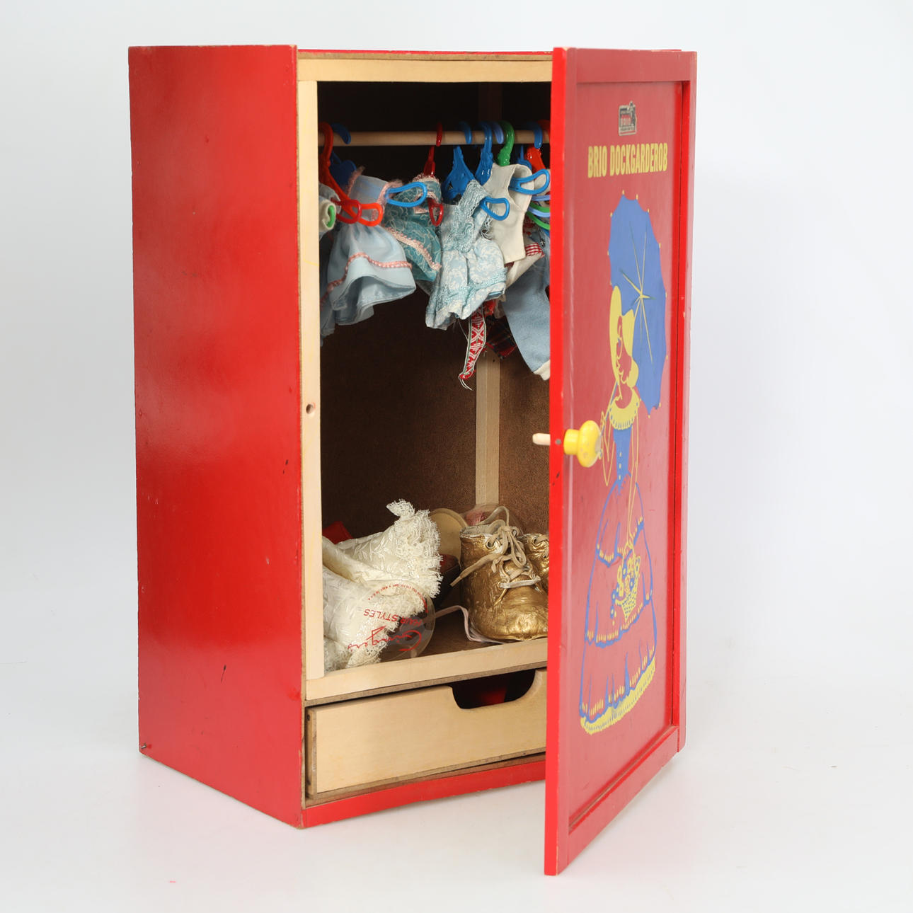 BRIO dockgarderob inklusive kläder, skor.