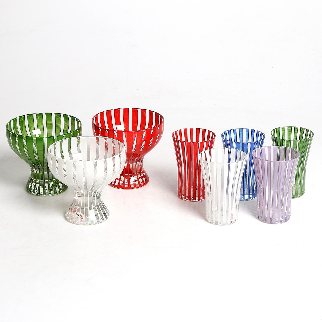 GLAS/DESSERTSKÅLAR, 8 delar, "Strikt", Bengt Orup, Johansfors. 1900-talets mitt.