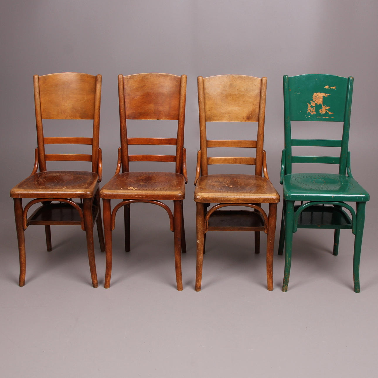 STOLAR, 4 st. Telefoniststolar från Televerket, Stockholm, 1900-tal.