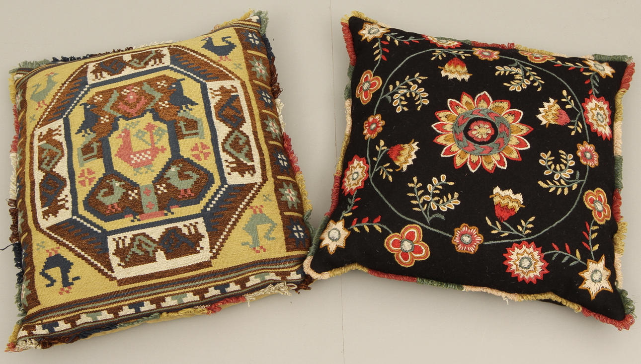 KUDDAR, 2 st, Skåne, 1800/1900-tal.