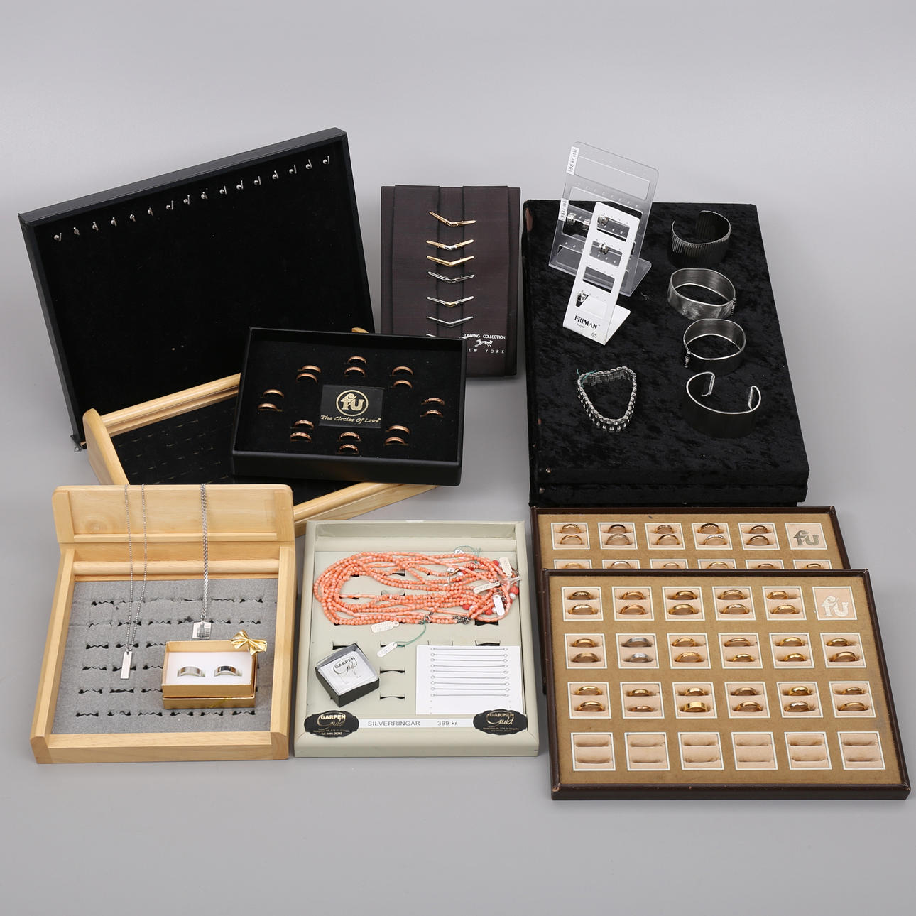 PROVRINGAR, DISPLAYER, SMYCKEN, m.m.