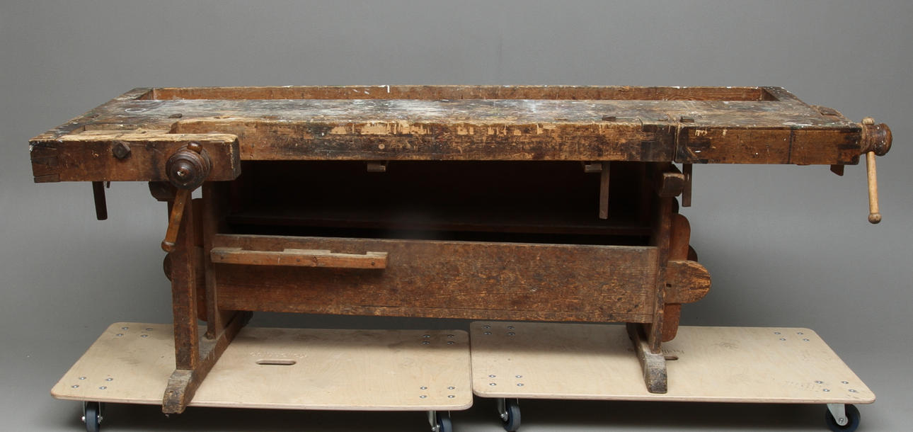 SNICKARBÄNK/HYVELBÄNK, trä, 18/1900-tal.