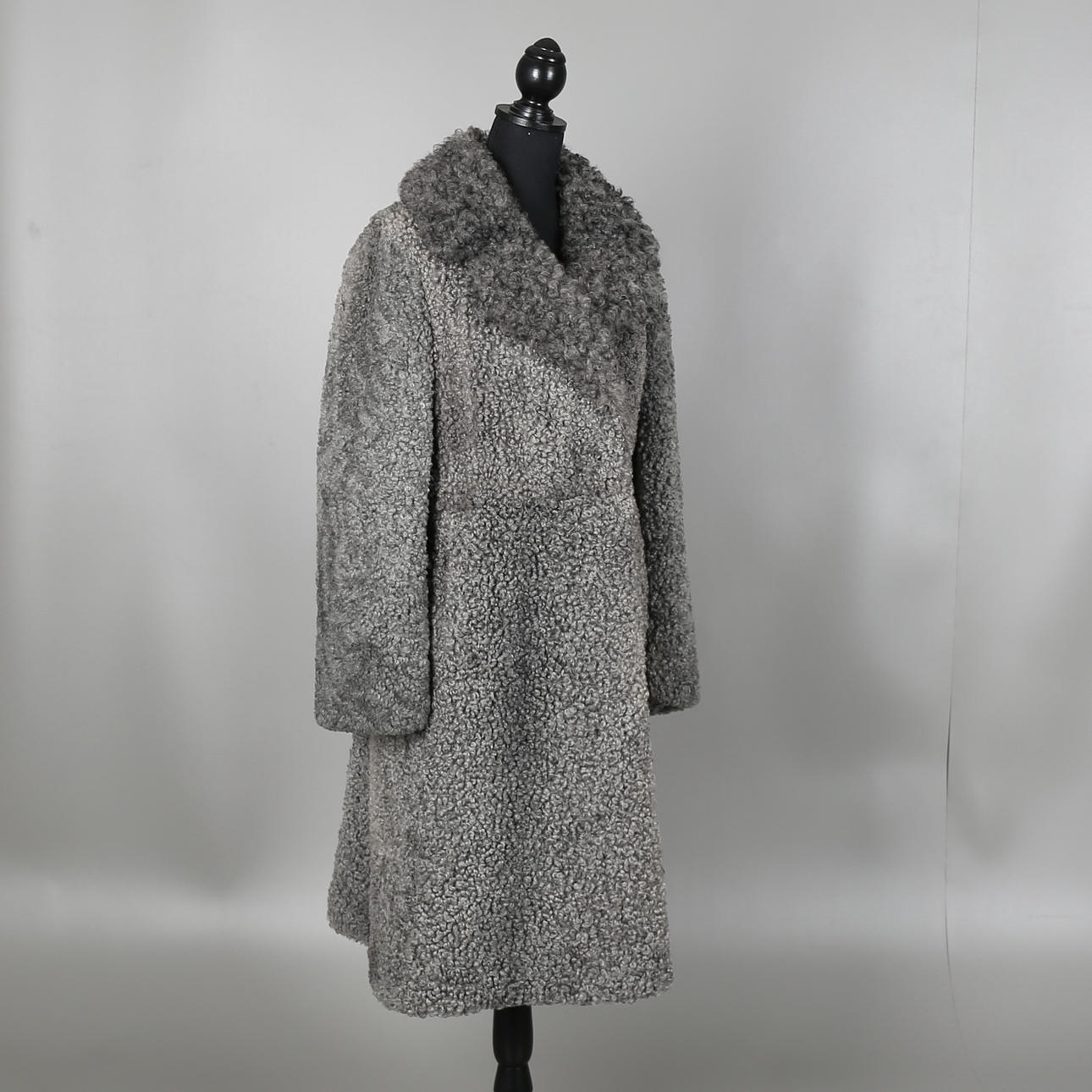 PÄLSKAPPA i fårskinn, "Pamir Päls" Viking Lamb. 1900-talets andra hälft.