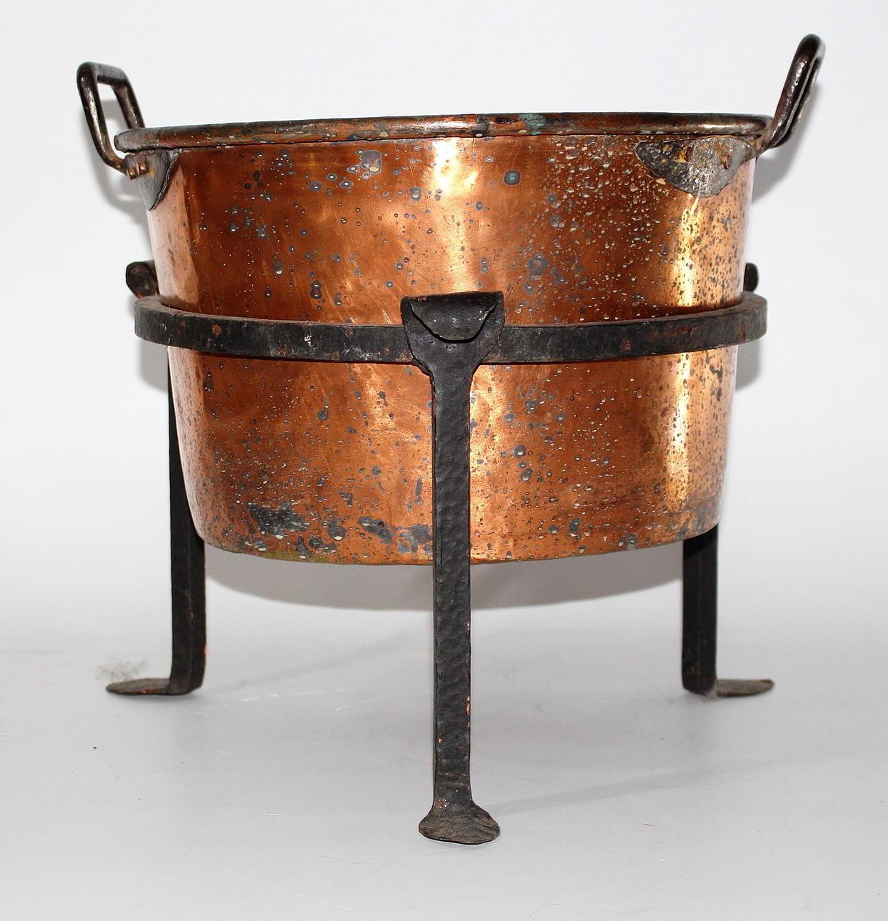 KITTEL, koppar, på benställning, 1900-tal.