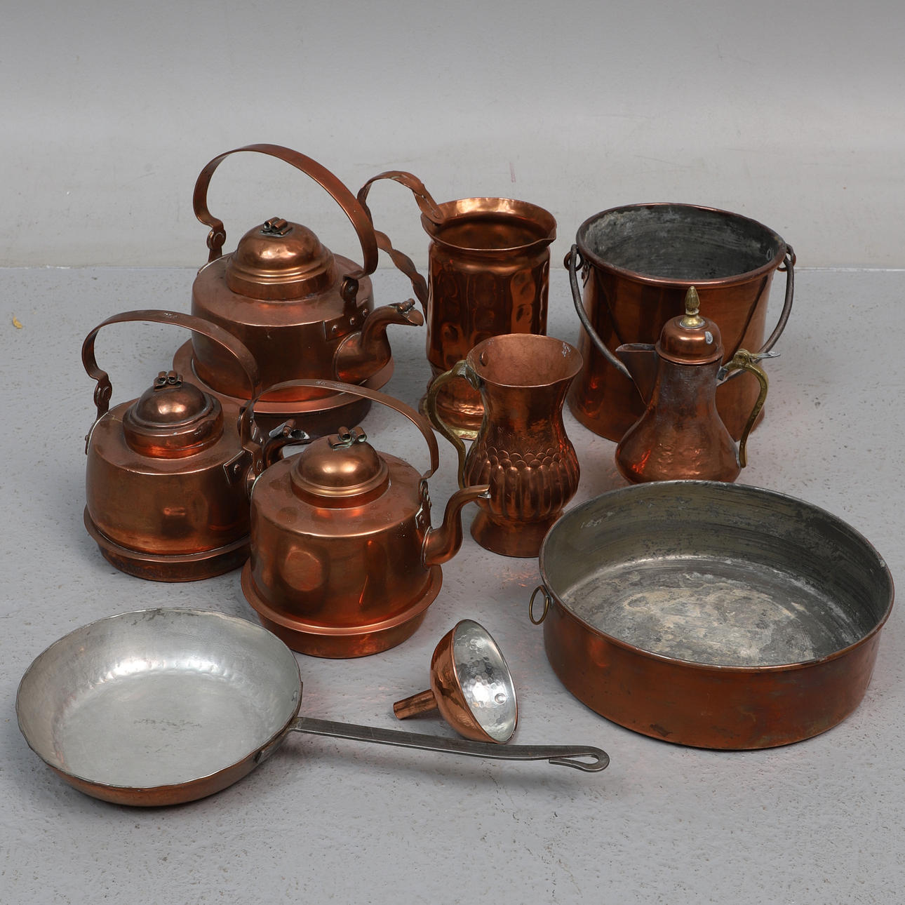 COPPER OBJECTS, 9 pcs, Knut Eriksson for Eskilstuna, 1900s. Silver ...
