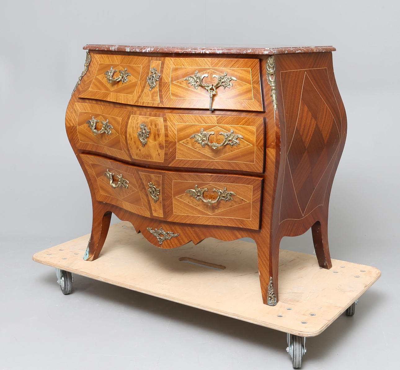 BYRÅ, rokokostil, John Granqvist, signerad och daterad 1979.
