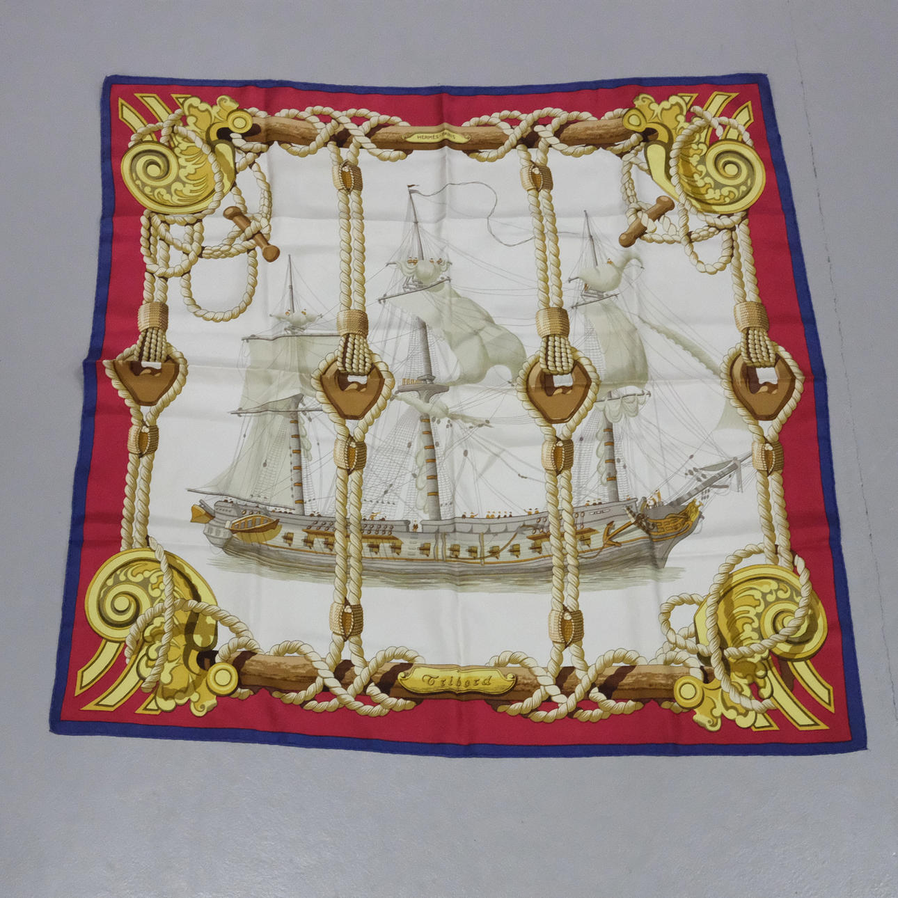 HERMÉS. SCHAL, "TRIBORD", DESIGN JULIA ABAIDE, 1968.