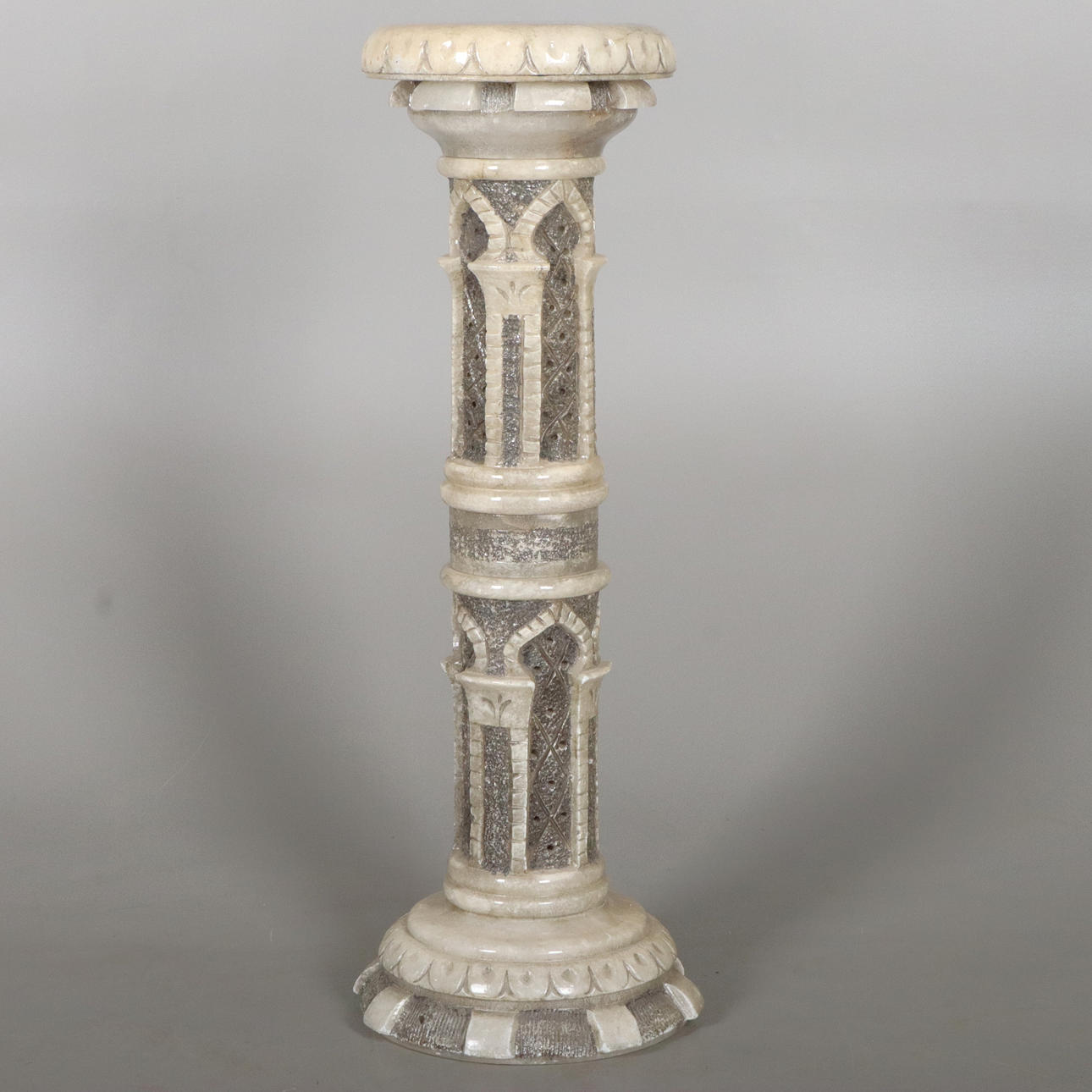 PIEDESTAL, i sten, med belysning.