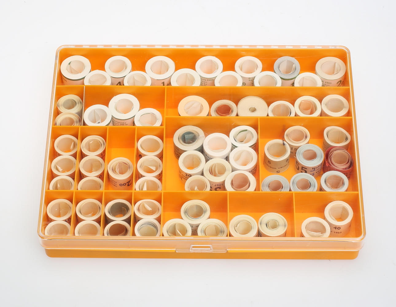 SVENSKA FRIMÄRKEN, 65 rullar.