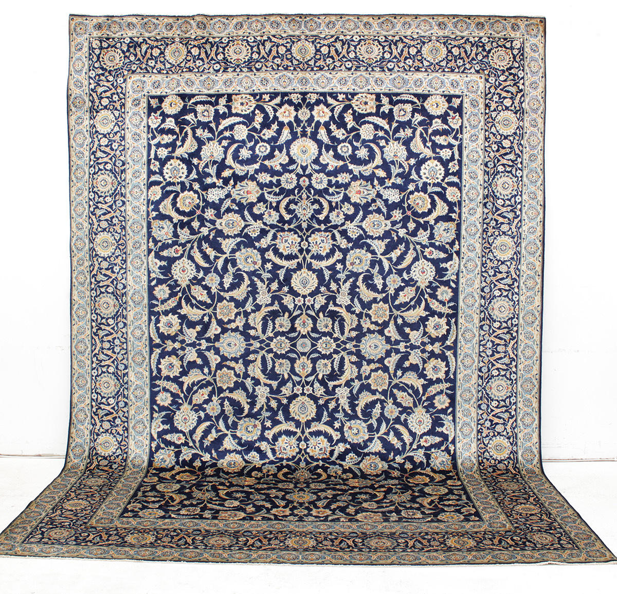 MATTA, Persisk, blå Keshan, 409 x 296 cm.