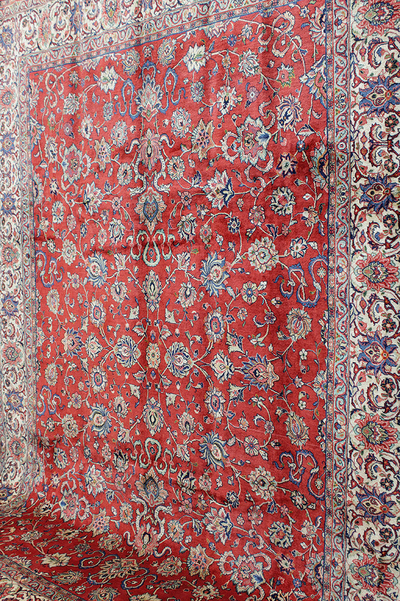 MATTA, Persisk, Mahal, 366 x 272 cm.