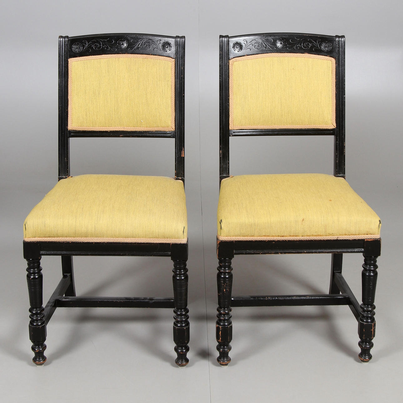 STOLAR, 2 st, textil, bemålat trä, 1800-tal.