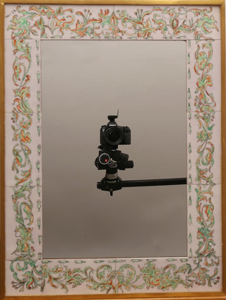 SPEGEL, trä och kakelram, 1900- talets mitt.