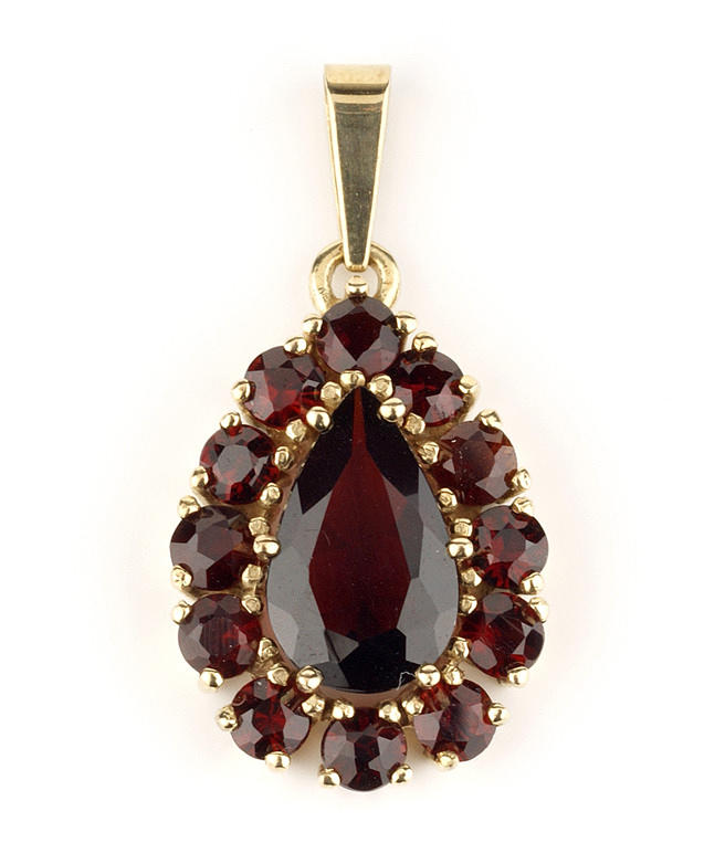 GRANATHÄNGE, 333 gult guld, ca. 4,3 g.