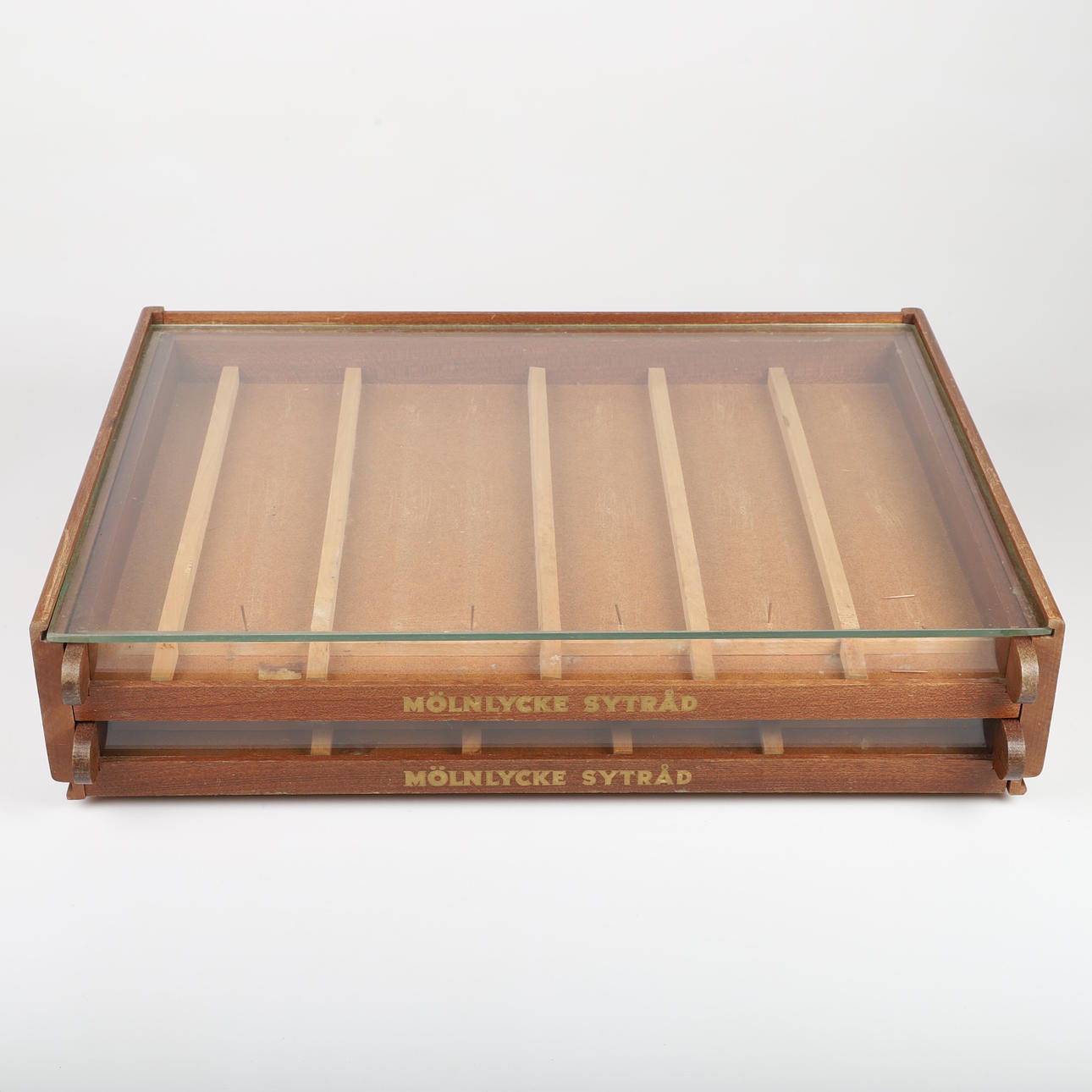 SEWING THREAD DISPLAY, wood/glass, Mölnlycke, mid-20th century.