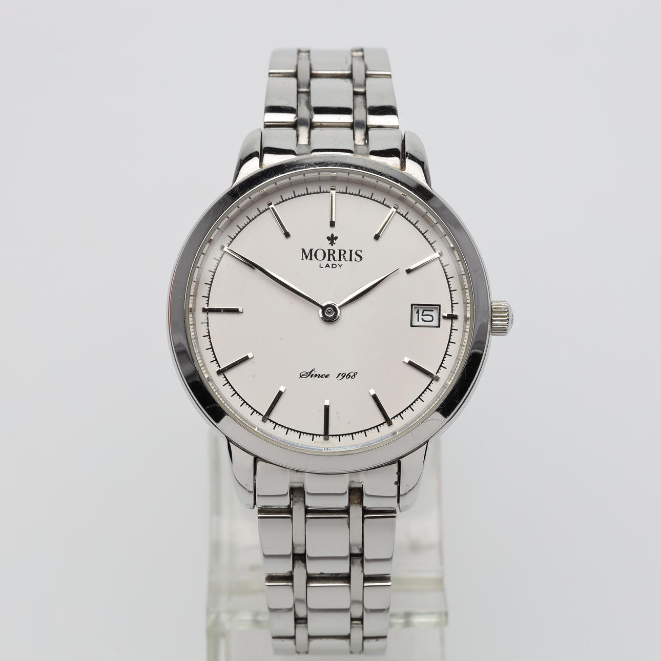 DAMUR, Morris, "lady".