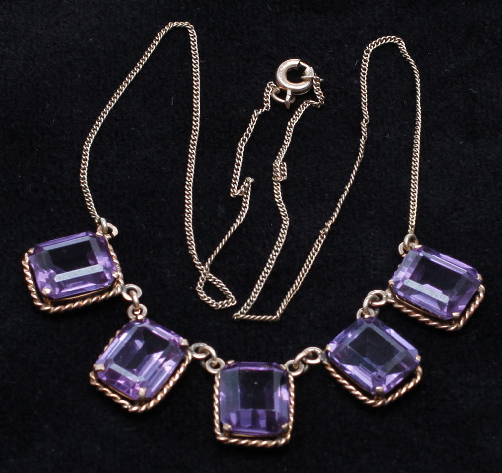 HALSBAND, silver, sannolikt turmaliner, 1900-talets början.