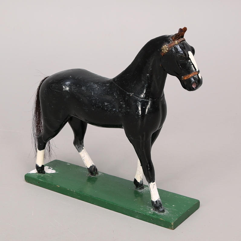 LEKSAKSHÄST, bemålat trä, 1800-/1900-tal.