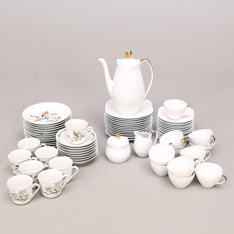 KAFFESERVISER 2 st, porslin, Rörstrand "Fyra Årstider" G Bruzewitz, Karlskrona Porslin, "Stella" SE Skawonius.