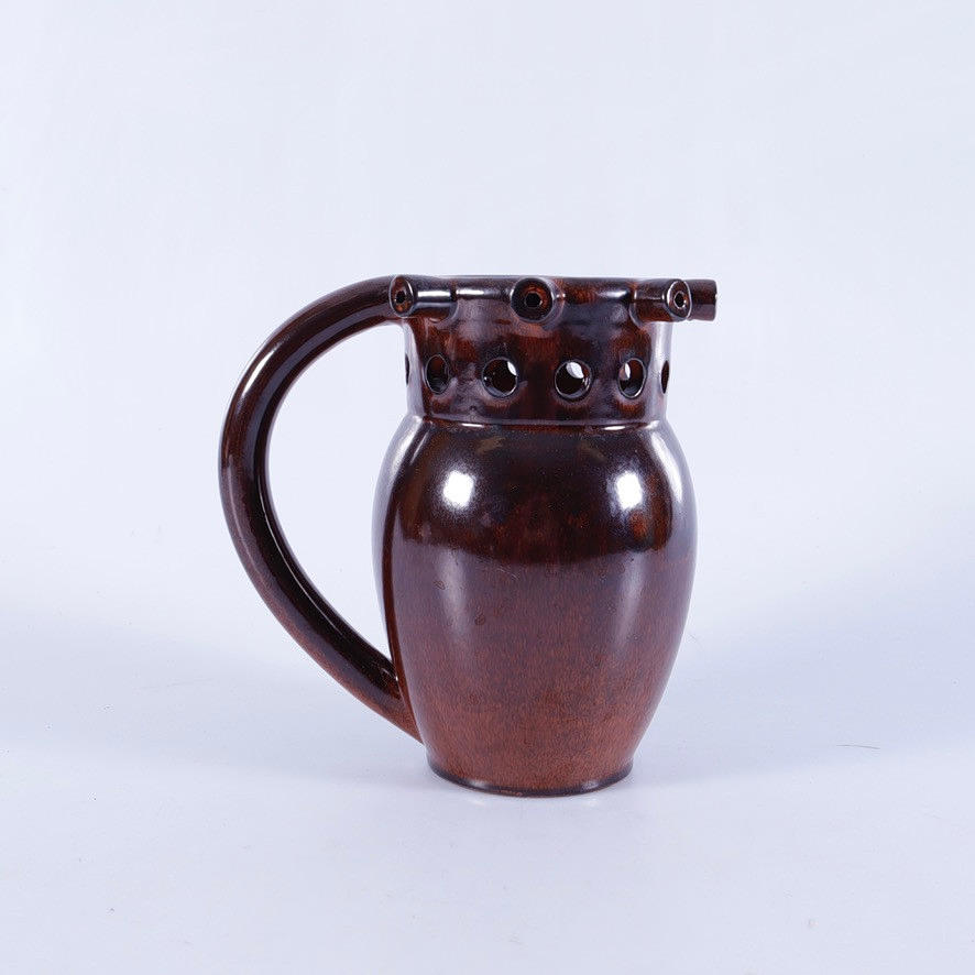 FUN MUKI, keramiikkaa, 1900-luku.