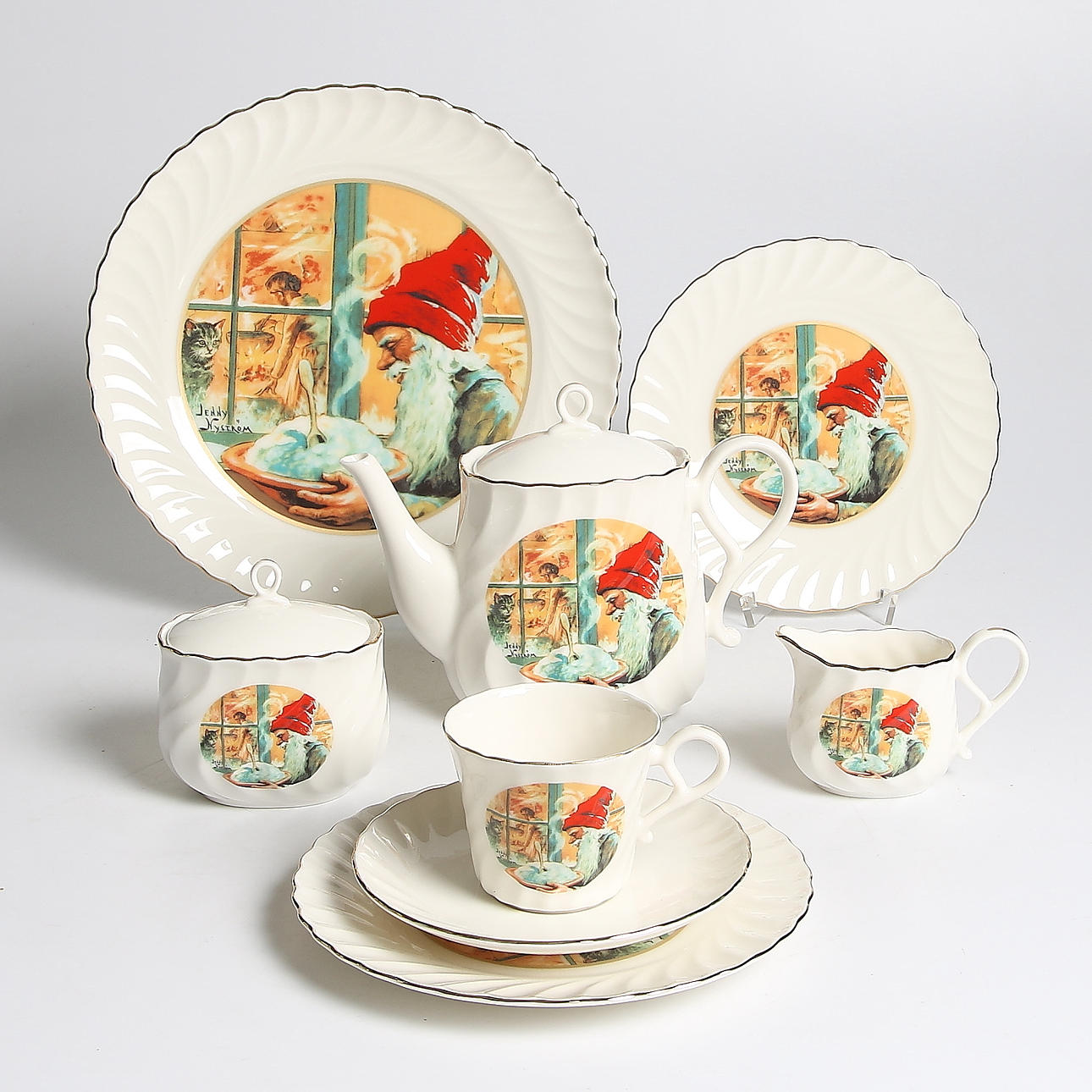 KAFFESERVIS, 41 delar, porslin, Jenny Nyström, Kalmar Länsmuseum, 1900-tal.