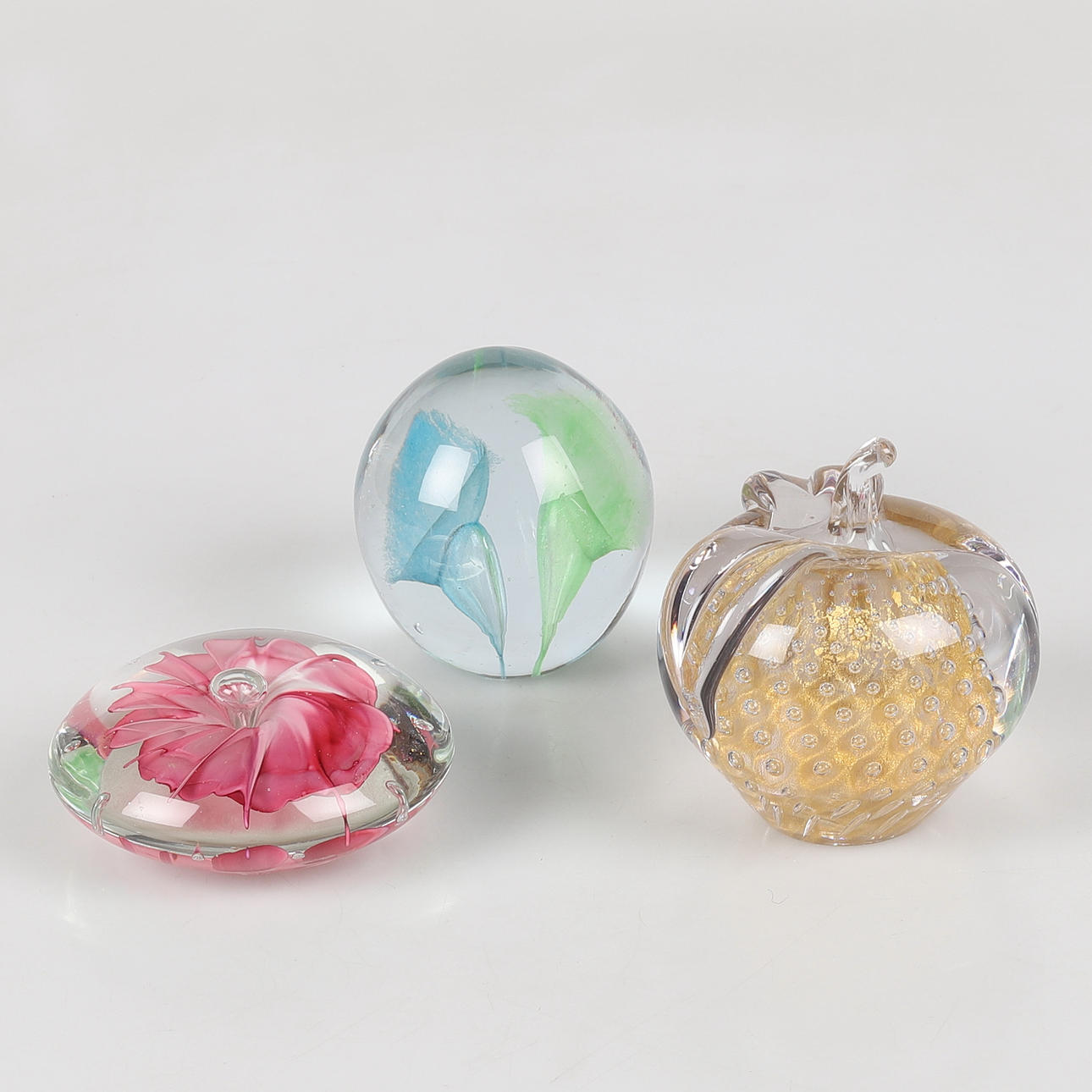 BUCHSTABEN & SKULPTUR, Glas.