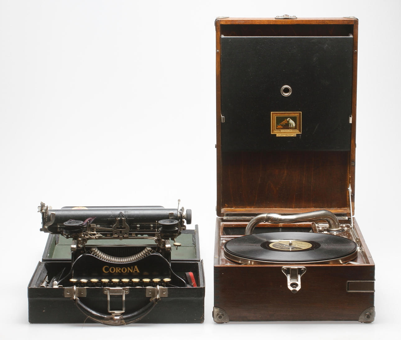 SKRIVMASKIN och RESEGRAMMOFON.