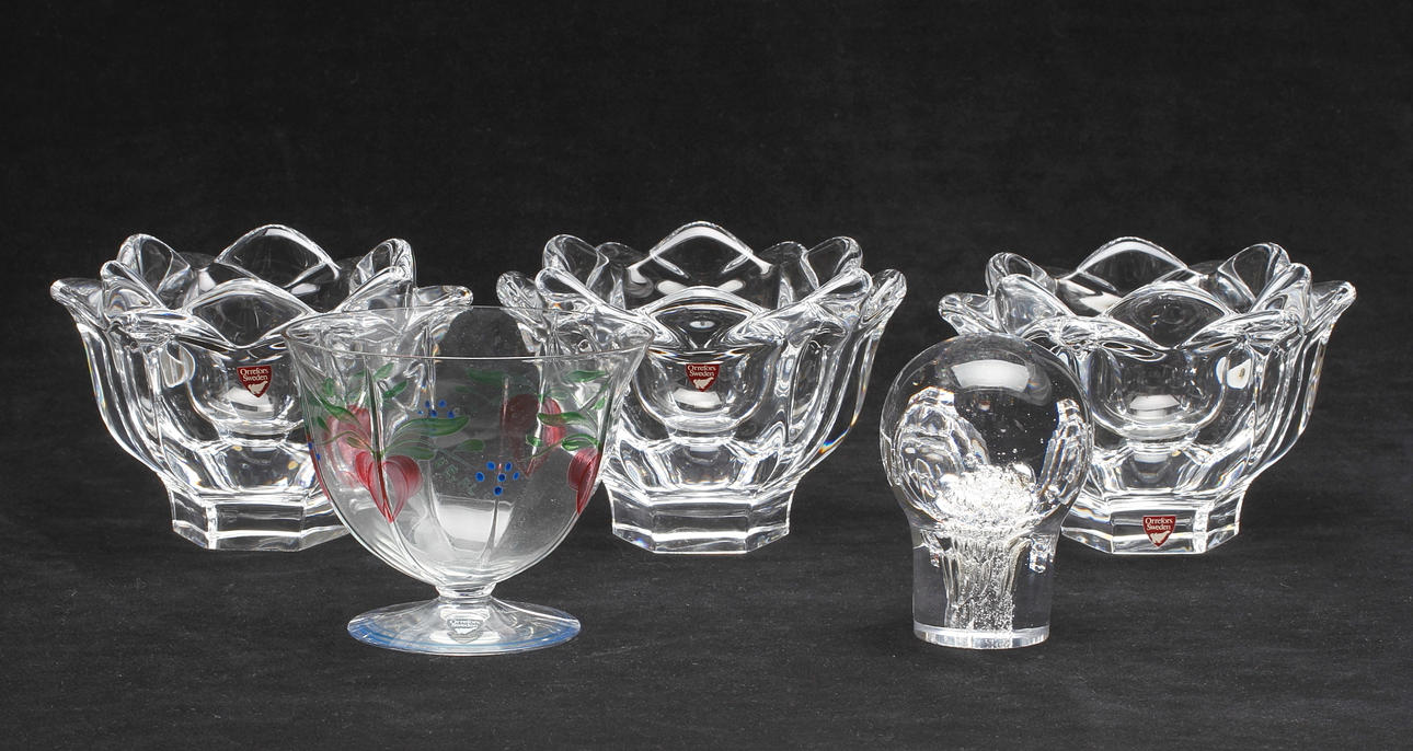 GLASFÖREMÅL, 5 st, Orrefors samt Kosta.