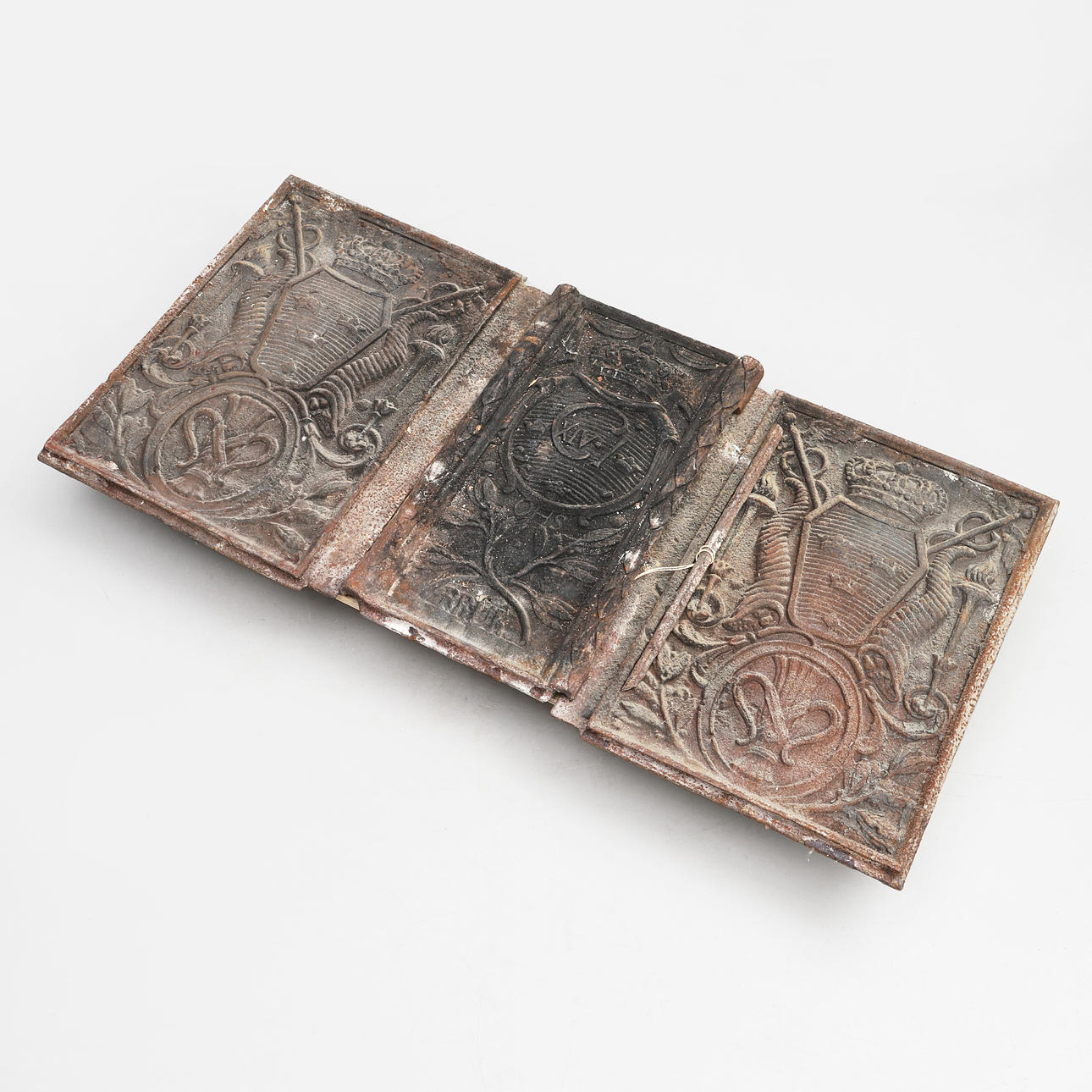 SÄTTUGNSPLATTOR, 3 st, järn, 1800-tal.