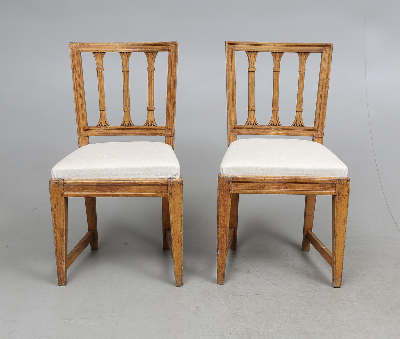 STOLAR, ett par, Gustavianska provinsarbeten, 17/1800-tal.