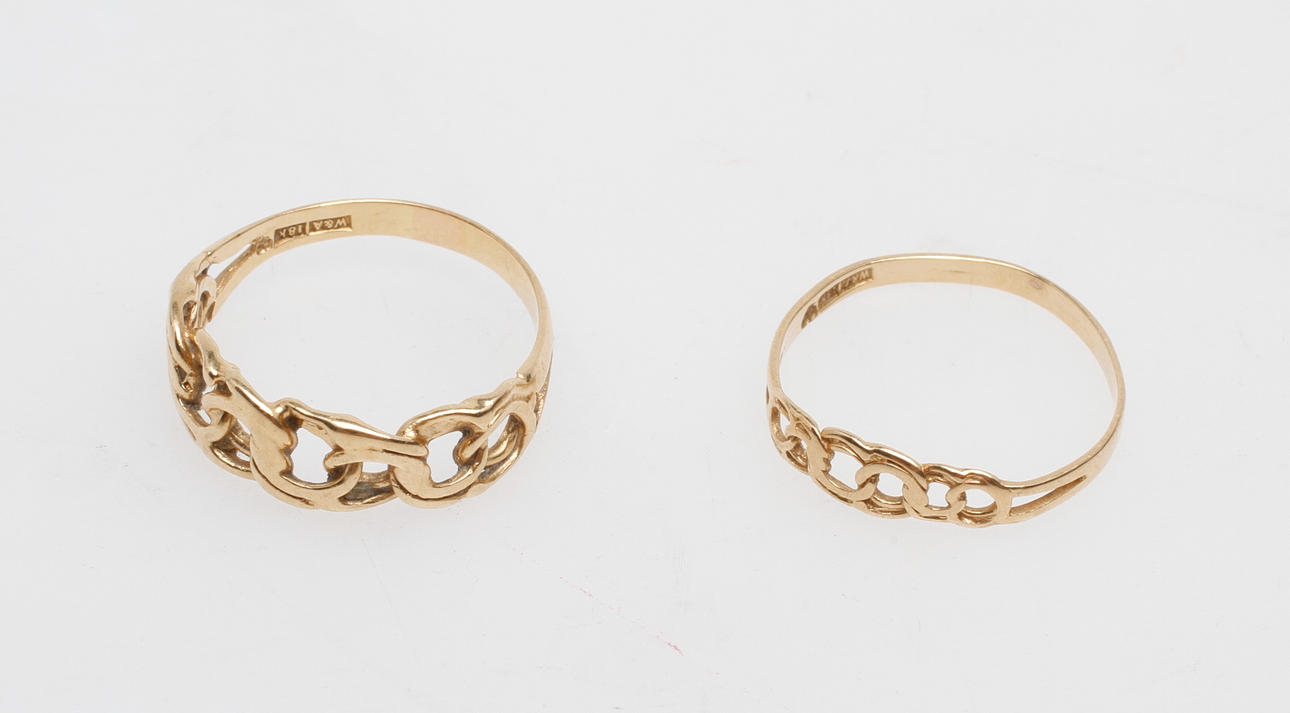RINGAR, 2 st, 18k guld, vikt ca 4 gr.