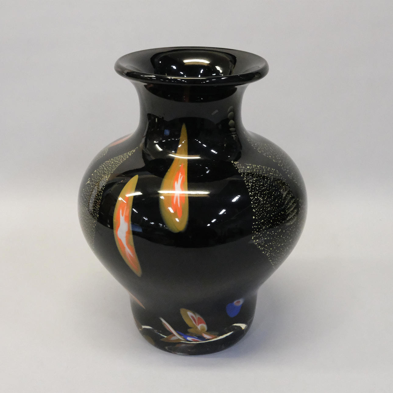 TOSHICHI IWATA. VASE, KAMEI GLASS OSAKA 1950s. Glass - Art glass