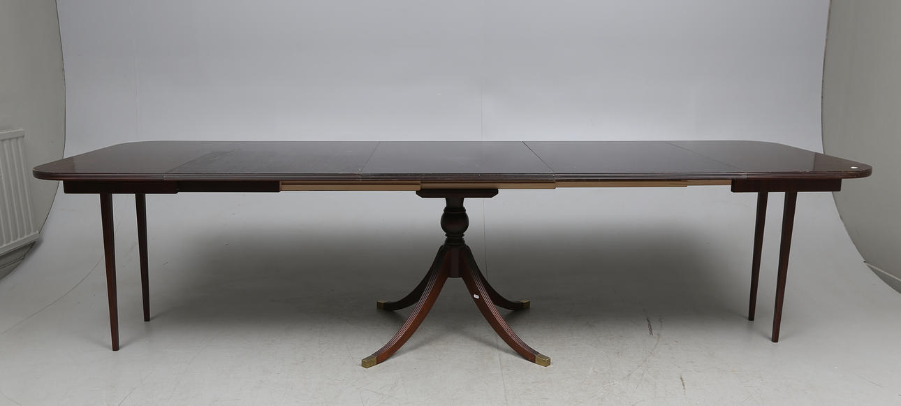 MATSALSBORD, Gärsnäs, Engelsk stil, 1900-tal.