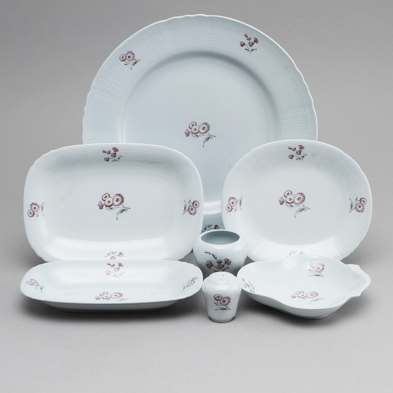 SERVISDELAR, 23 st, "Marie", Louise Adelborg, Rörstrand.