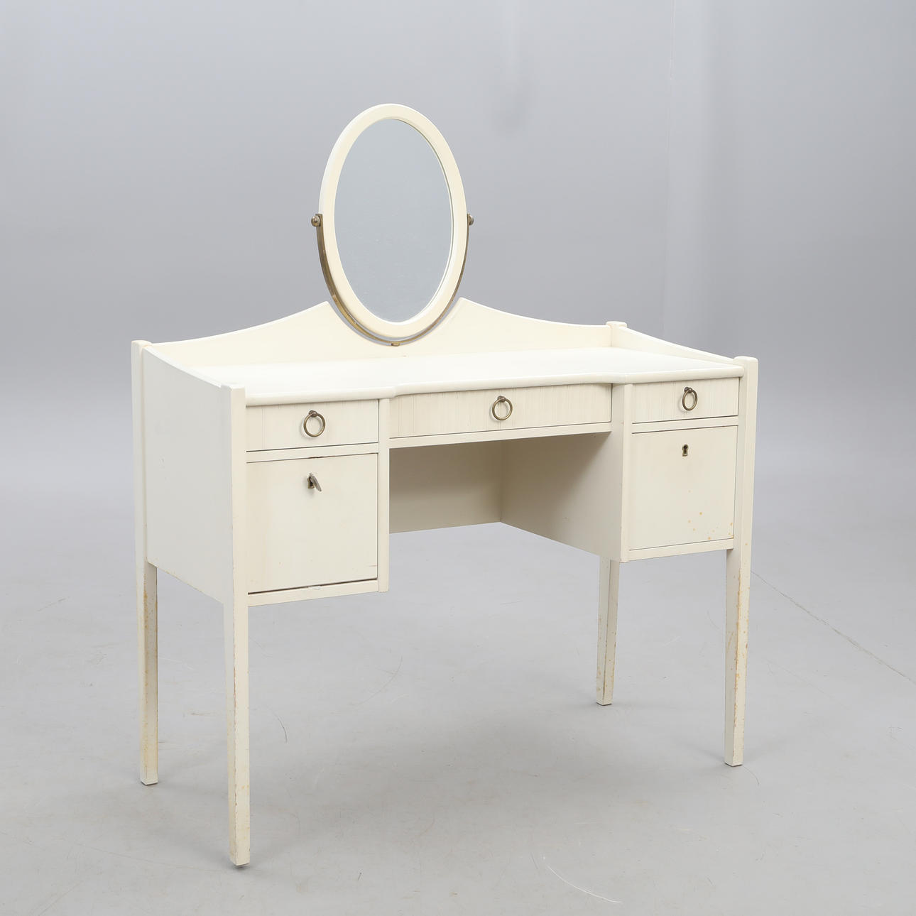 SMINKBORD, vridbar spegel.