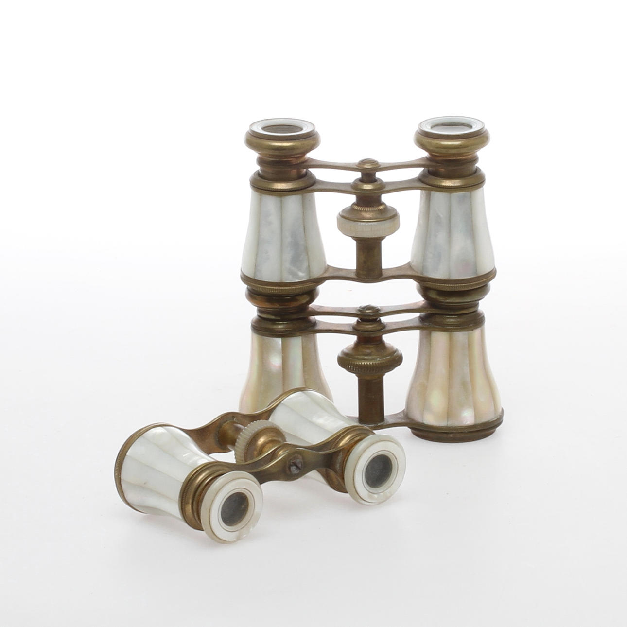 TEATERKIKARE, 3 st, 1900-talets första hälft.