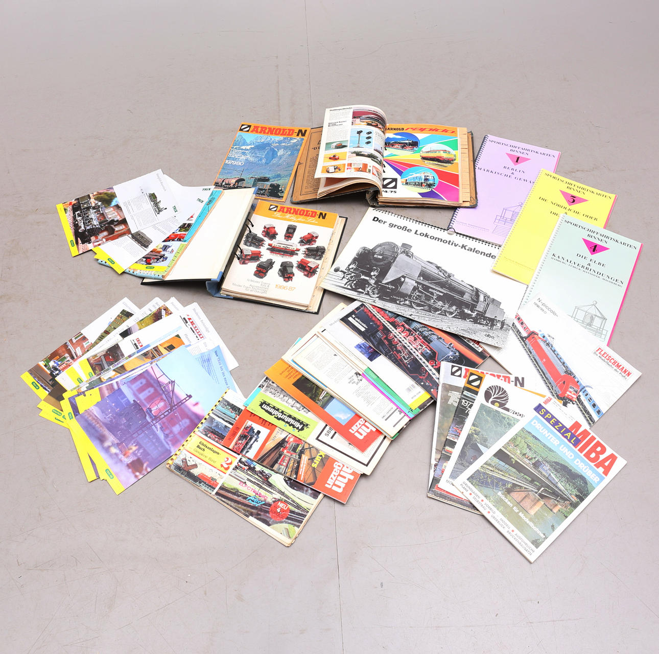 KATALOGER m.m, tågbanor, 1900/2000-tal.