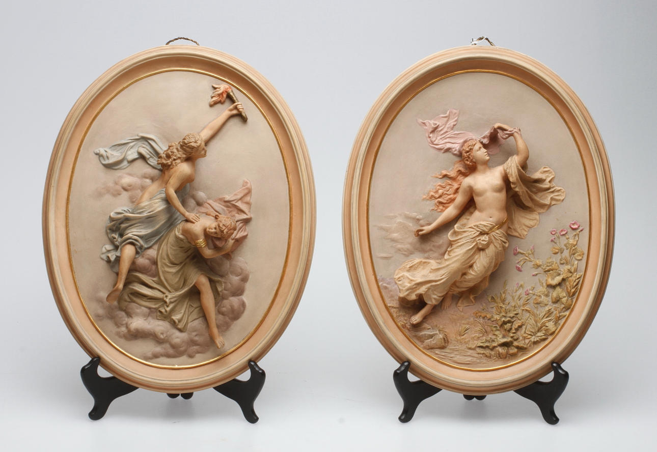 VÄGGRELIEFER, gips, ett par, Peter Ipsen, Eneret, Köpenhamn.