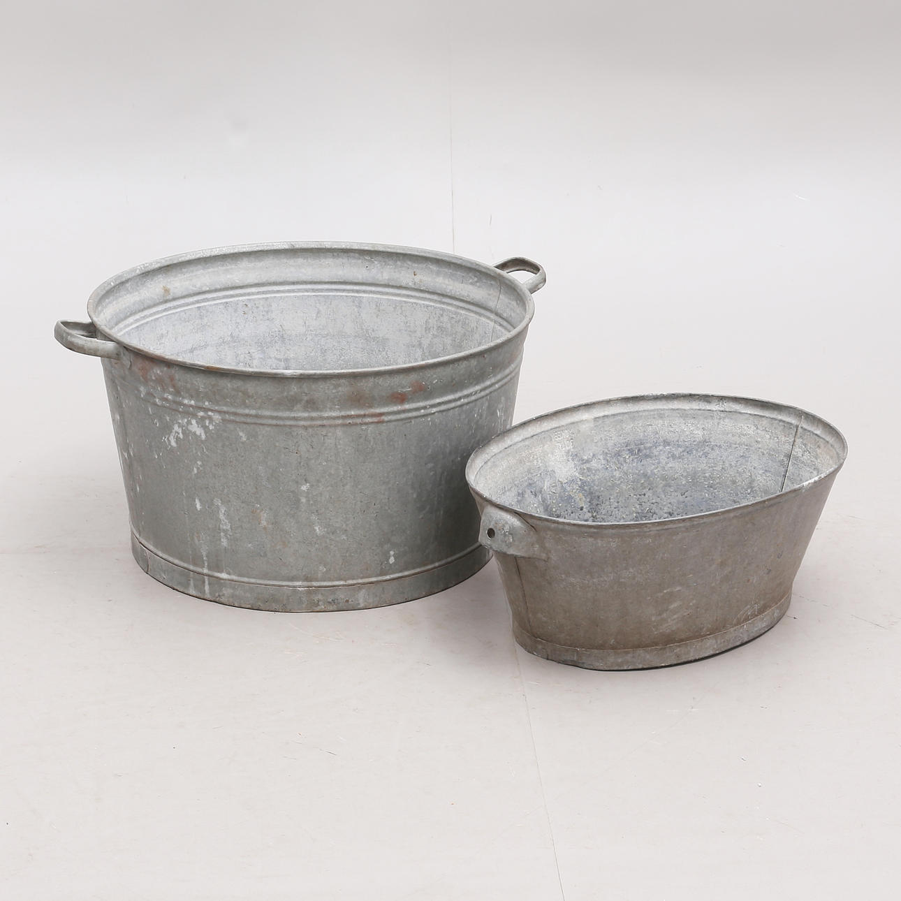 ZINKBALJOR, 2 st, 1900-tal.